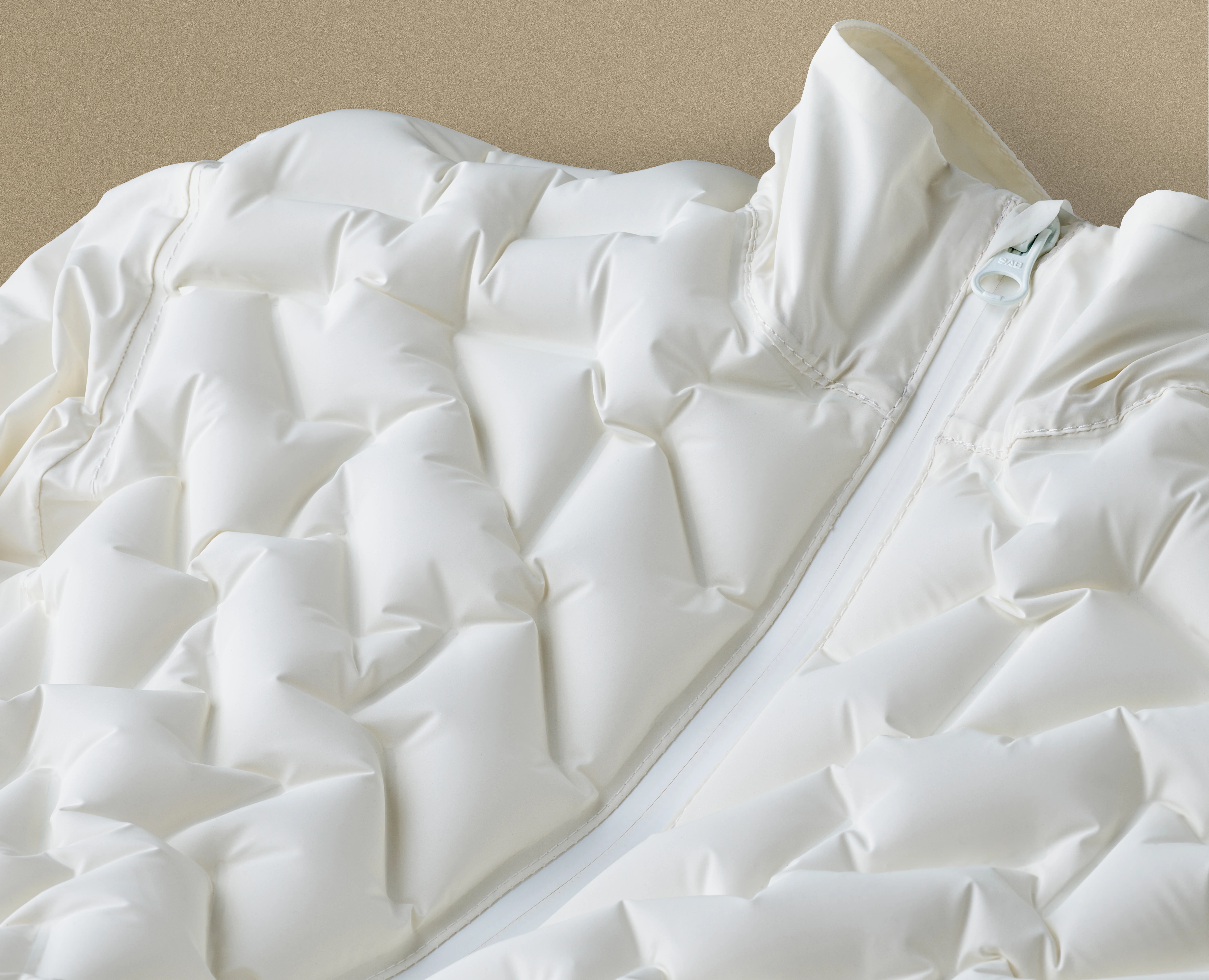 Embedded inflatable - compression and holding in position AQ-Tech